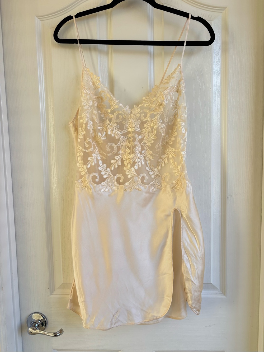 Vintage La Perla Bridal Cream Silk & Lace Chemise with Side Slit